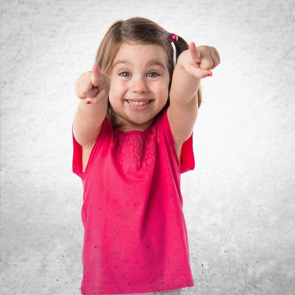 Kid pointing to the front — Stock Photo, Image