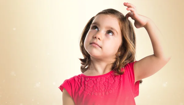 Söt blond liten flicka — Stockfoto