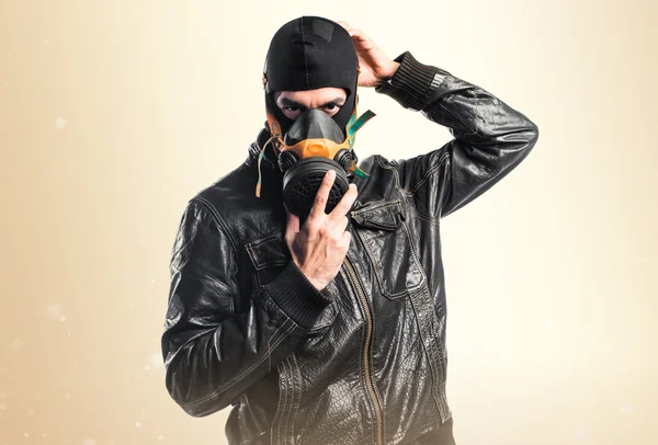 Räuber mit Gasmaske — Stockfoto