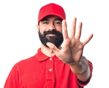 Pizza teslimi adam beş sayma