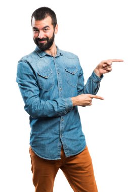 Lateral için işaret eden adam