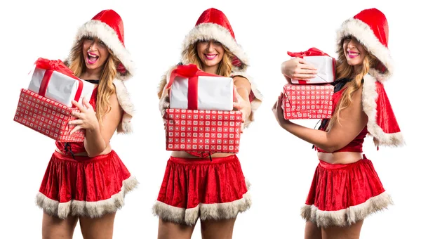 Vánoční žena držící dárek — Stock fotografie