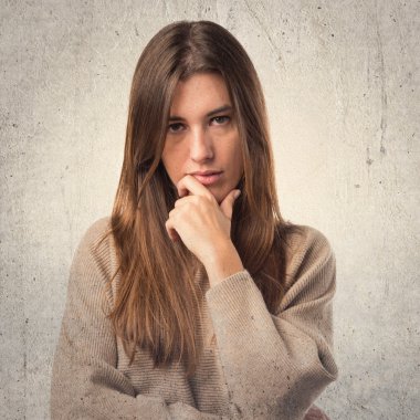 Kız izole beyaz arka plan üzerinde