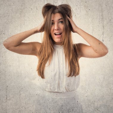 Kız izole beyaz arka plan üzerinde