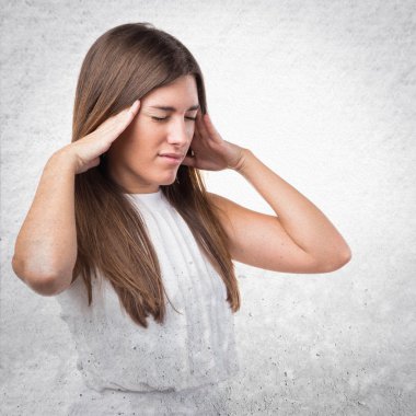 Kız izole beyaz arka plan üzerinde