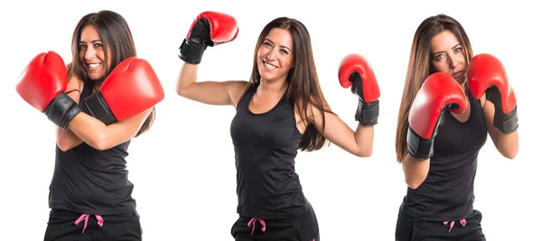 Mujer con guantes de boxeo — Foto de Stock