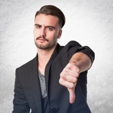 Model adam üzerinde beyaz Studio