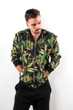 Model adam Studio