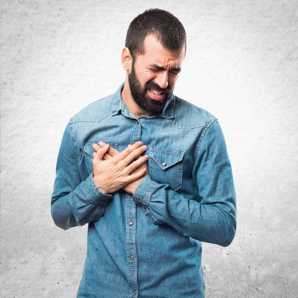 Hombre con dolor cardíaco —  Fotos de Stock