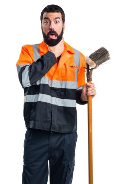 Kendini boğulan çöp adam