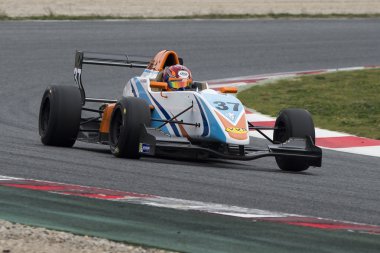 Sürücü Eriau Gilles. Meydan formülü.