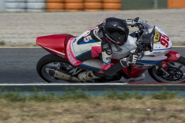 Sürücü Guillermo Hernandez. Honda Cbr250r.