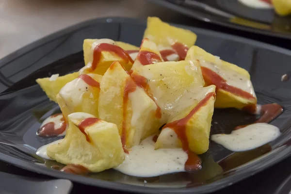 Spanish tapa patatas bravas — Stock Photo, Image