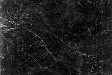 Siyah arka planda beyaz çizikler ve toz. Kaliteli tırmalanmış grunge plastik kırık ekran dokusu. Çizik cam yüzey duvar kağıdı. Kirli Tahta. Metin için boşluk.