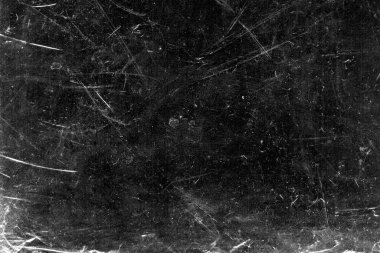Siyah arka planda beyaz çizikler ve toz. Kaliteli tırmalanmış grunge plastik kırık ekran dokusu. Çizik cam yüzey duvar kağıdı. Kirli Tahta. Metin için boşluk.