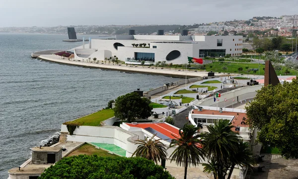 Waterfront from the top of the Torre de Belem, Lisbon, Portugal — Stock Photo, Image