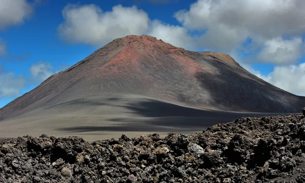 Volcanic mountains at Lanzarote Island, Canary Islands, Spain — Stock Photo, Image