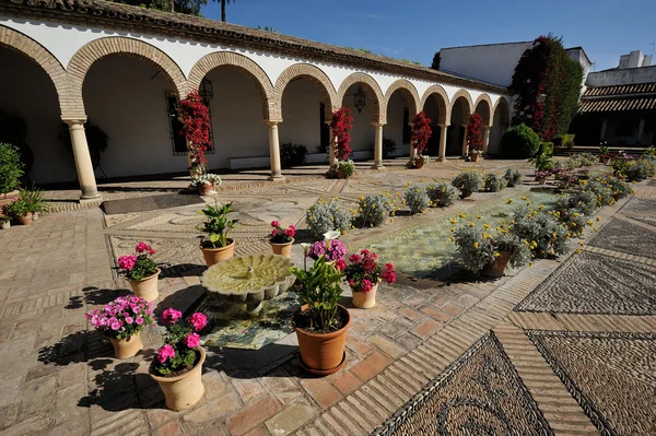 V paláci Marquis Viana, Cordoba, Španělsko — Stock fotografie