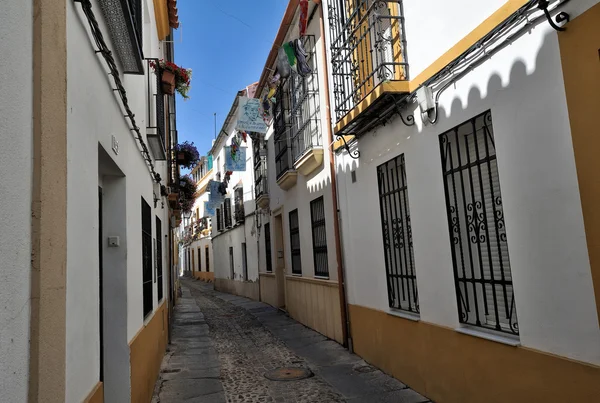 Tradycyjna architektura ulicy, Cordoba, Hiszpania — Zdjęcie stockowe