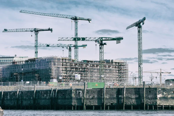 Modern development and construction at Hafencity, Hamburg, Germa — Stock Photo, Image