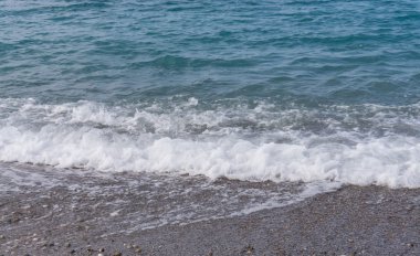 Akdeniz kıyılarında