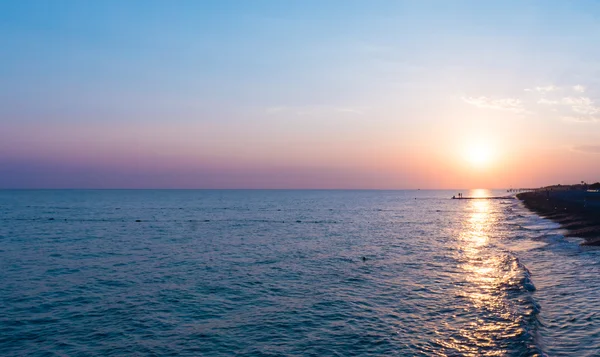 美丽的日落海海滩度假 — 图库照片