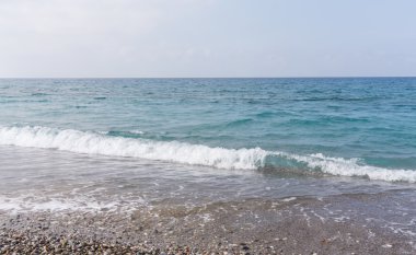 Akdeniz kıyılarında