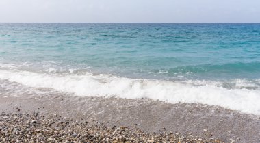 Akdeniz kıyılarında