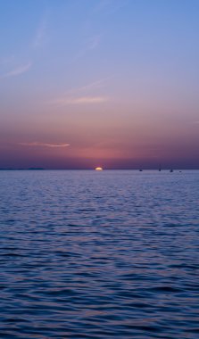 günbatımı üzerinde Deniz Manzaralı
