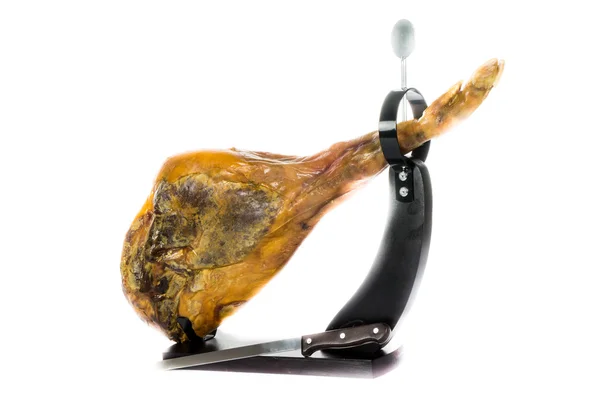 Jamon. Jamón serrano.Spanish jamón sobre fondo blanco de cerca . — Foto de Stock