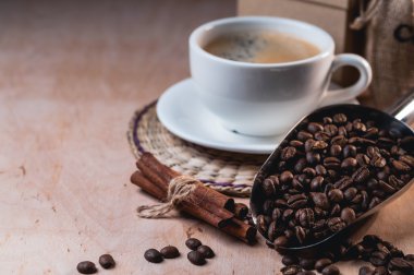 fincan kahve ve kahve ve Kepçe