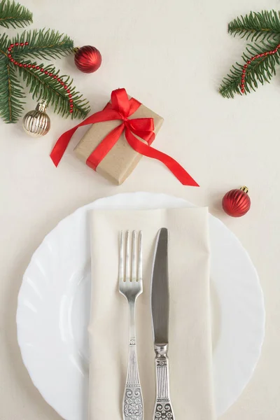 Kersttafel Het Beige Tafelkleed Bovenaanzicht Close — Stockfoto
