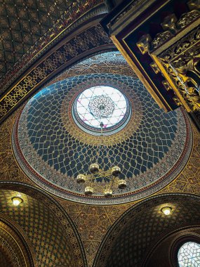 Prag 'daki Yahudi İspanyol sinagogunun içinde. Çek Cumhuriyeti.