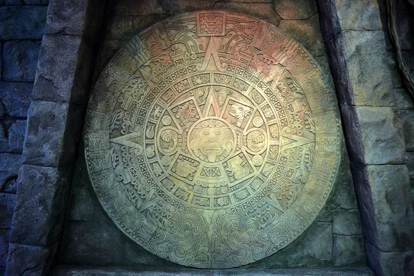 Kabile Maya takvimi. Taş dokusu