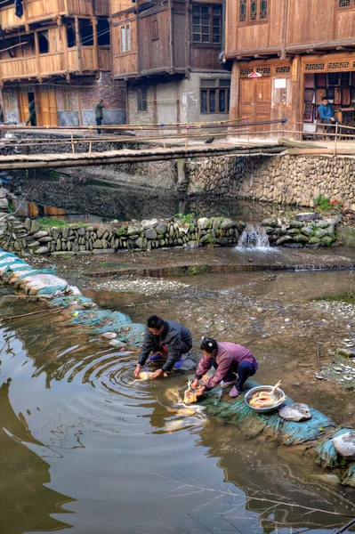 ᐈ Gente destripada imágenes de stock, fotos destripados | descargar en