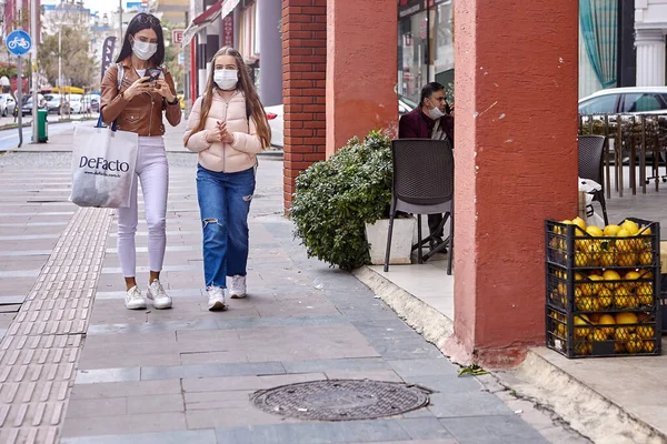 Antalya, Turkey Face masks must be worn by all people. — Stock Photo, Image