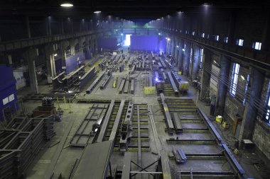 Üretim Çelik İnşaat kirişler bitki metal yapılarda, üretim Atölyesi.