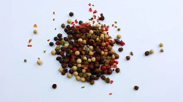 Allspice Beans Colored Grains Pepper Seasoning White Background — Stock Photo, Image