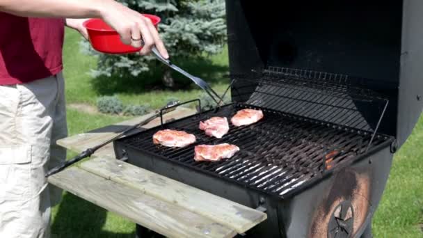 Man Grilling Outdoors — Stock Video