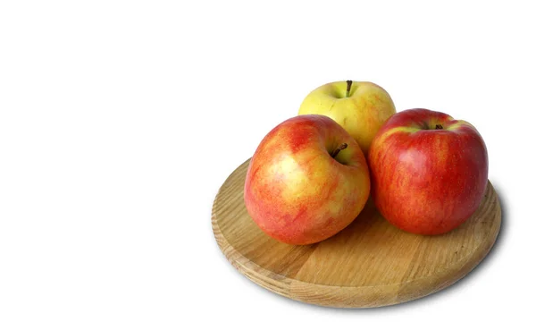 Три Яблука Дерев Яній Підставці Білому Тлі — стокове фото