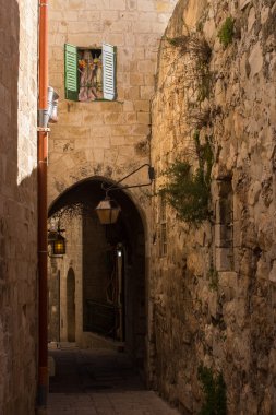 Kudüs'ün eski şehri sokaklarında kemer