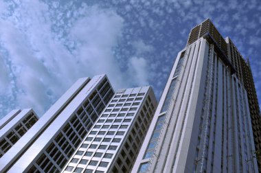 Leeds, West Yorkshire, Birleşik Krallık: 18 Eylül 2020: Merrion yolundaki uzun modern binalar Leeds 'in merkezinde yer alıyor.