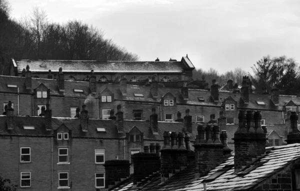 Tradycyjne Domy Szeregowe Pokryte Śniegiem Moście Hebden West Yorkshire — Zdjęcie stockowe