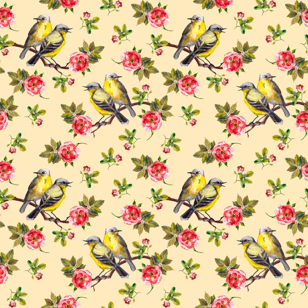 Seamless floral pattern with birds and rose flowers, beige — Stock Image Seamless floral pattern with birds and rose flowers, beige Stock Picture