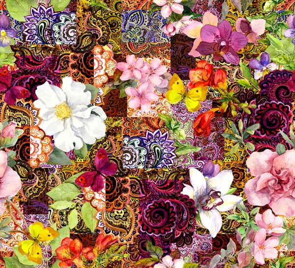Bloemen en Indiase sieraad. Aquarel naadloze patroon — Stockfoto