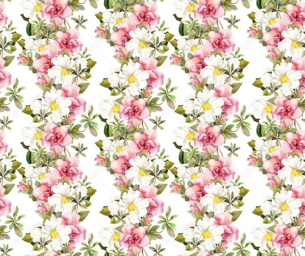 Seamless floral pattern with watercolor pink and white flowers. Aquarel background