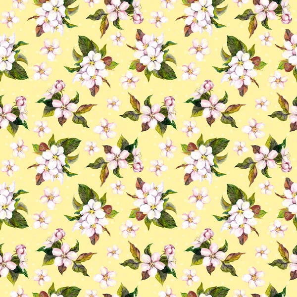 Vintage seamless floral pattern with watercolor painted retro fruit flowers - apple, cherry - on yellow background — ストック写真