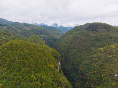 Enshi, Hubei, Çin 'deki Dixin Vadisi Sahne Alanı' nın sonbahar manzarası
