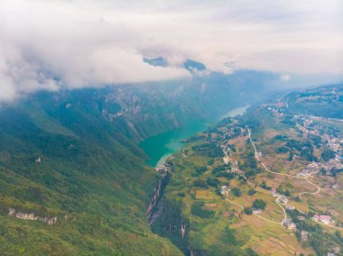 Enshi, Hubei, Çin 'deki Jianshiye Üç Boğaz Manzarası Sonbahar Manzarası