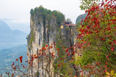 Enshi, Hubei, Çin 'deki Jianshiye Üç Boğaz Manzarası Sonbahar Manzarası